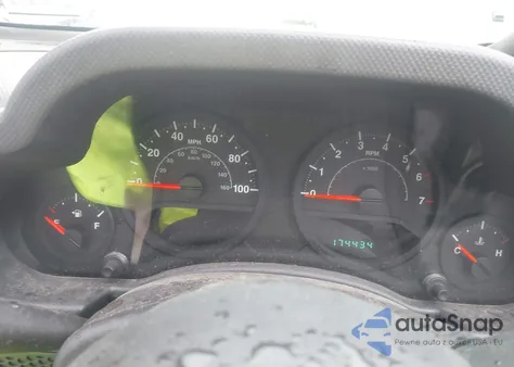 2007 Jeep Wrangler X z USA, uszkodzony, nr VIN 1J4FA24177L122749